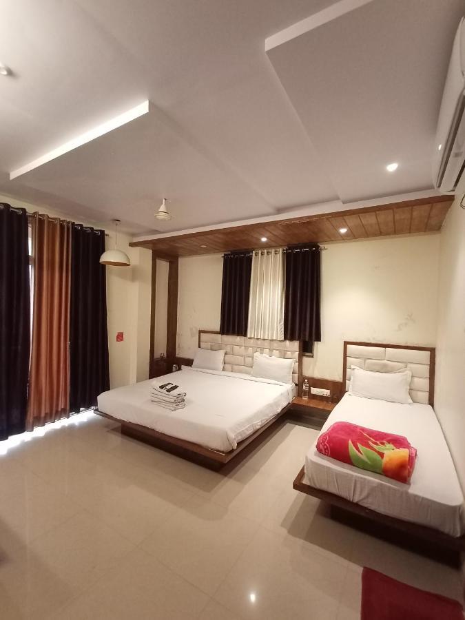 Hotel Oakwood 마하발레슈와르 외부 사진